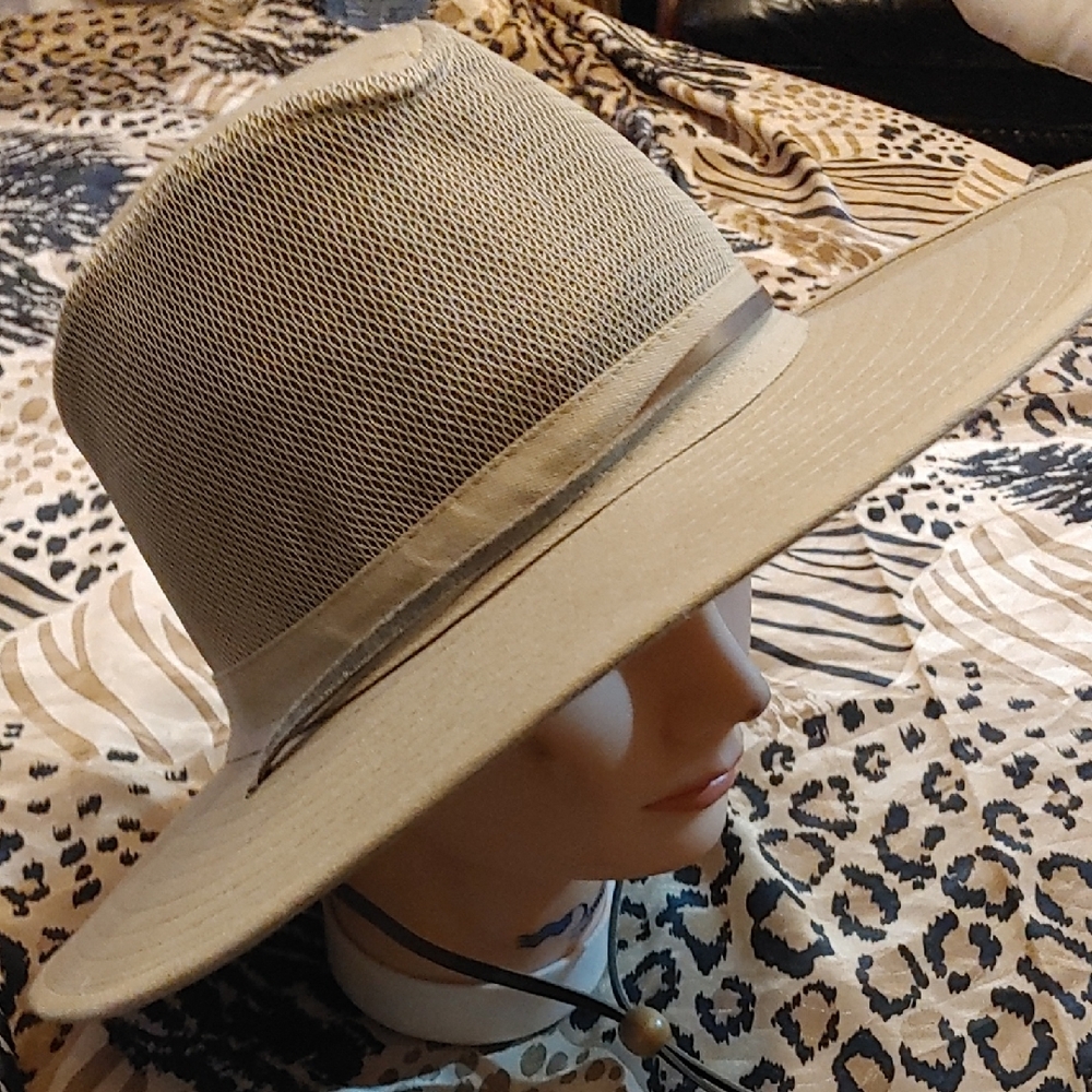 Stylish Tan Wide-Brim Hat